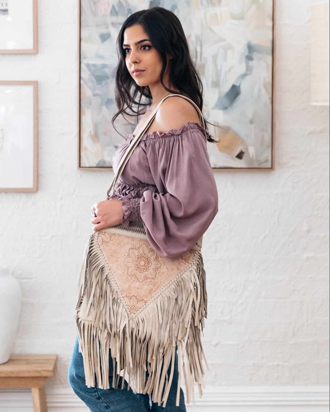 DETAILED FLOWER & FRINGE BAG