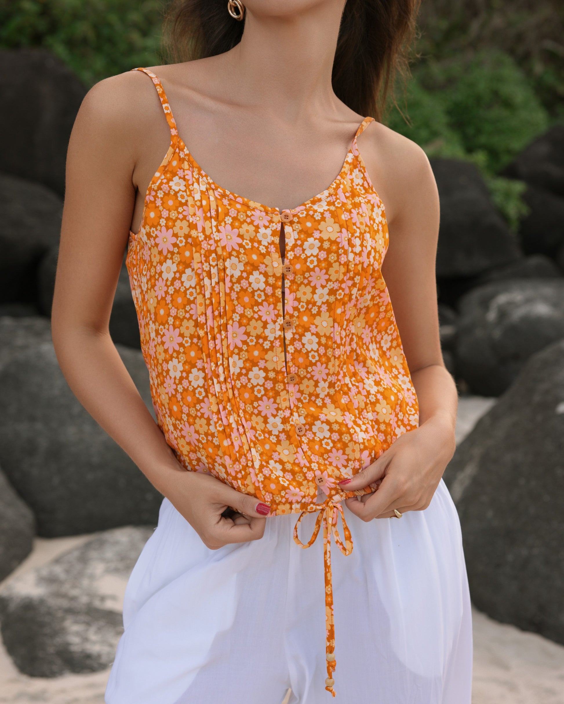 SCARLET TOP MANGO TANGO
