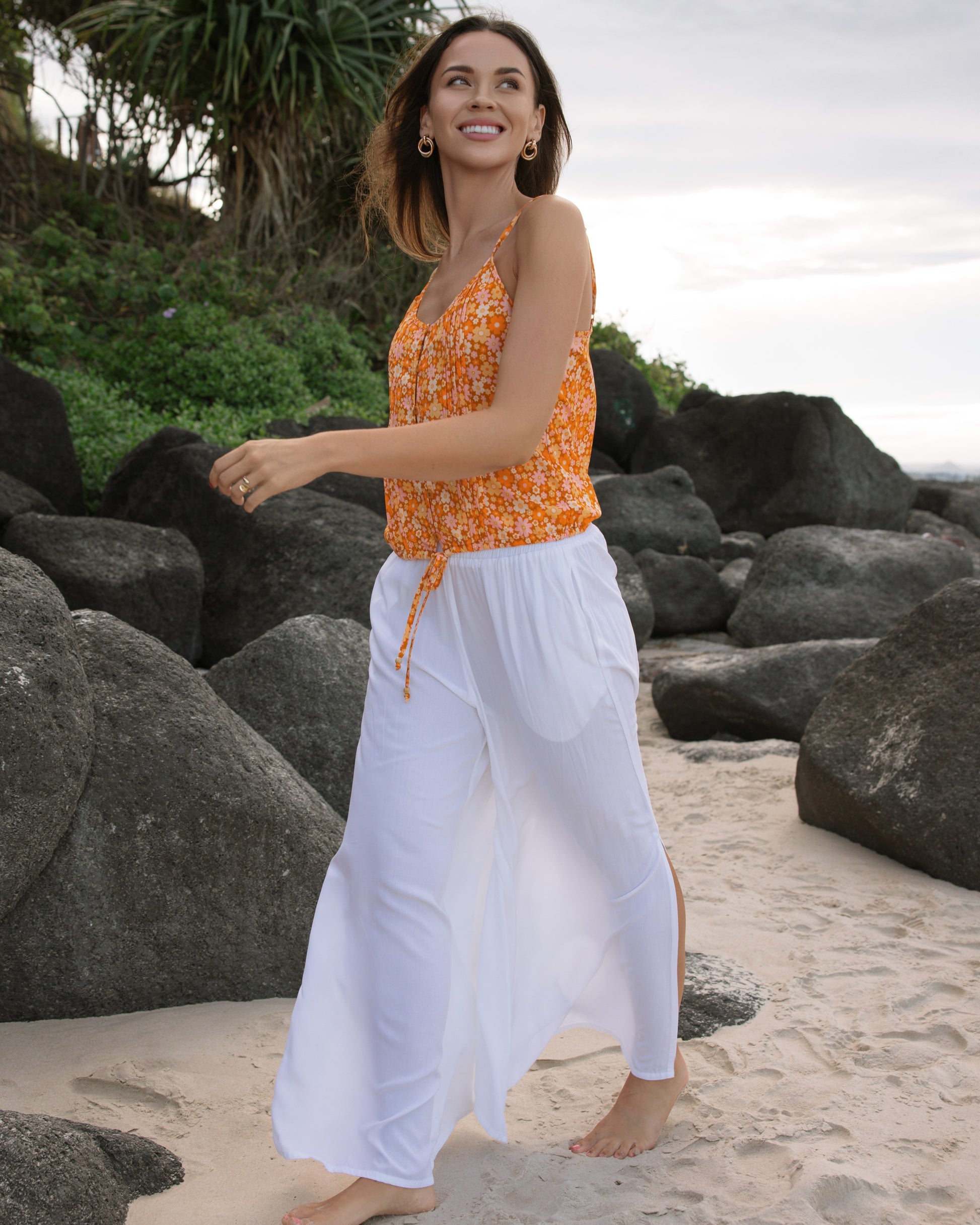 SCARLET TOP MANGO TANGO