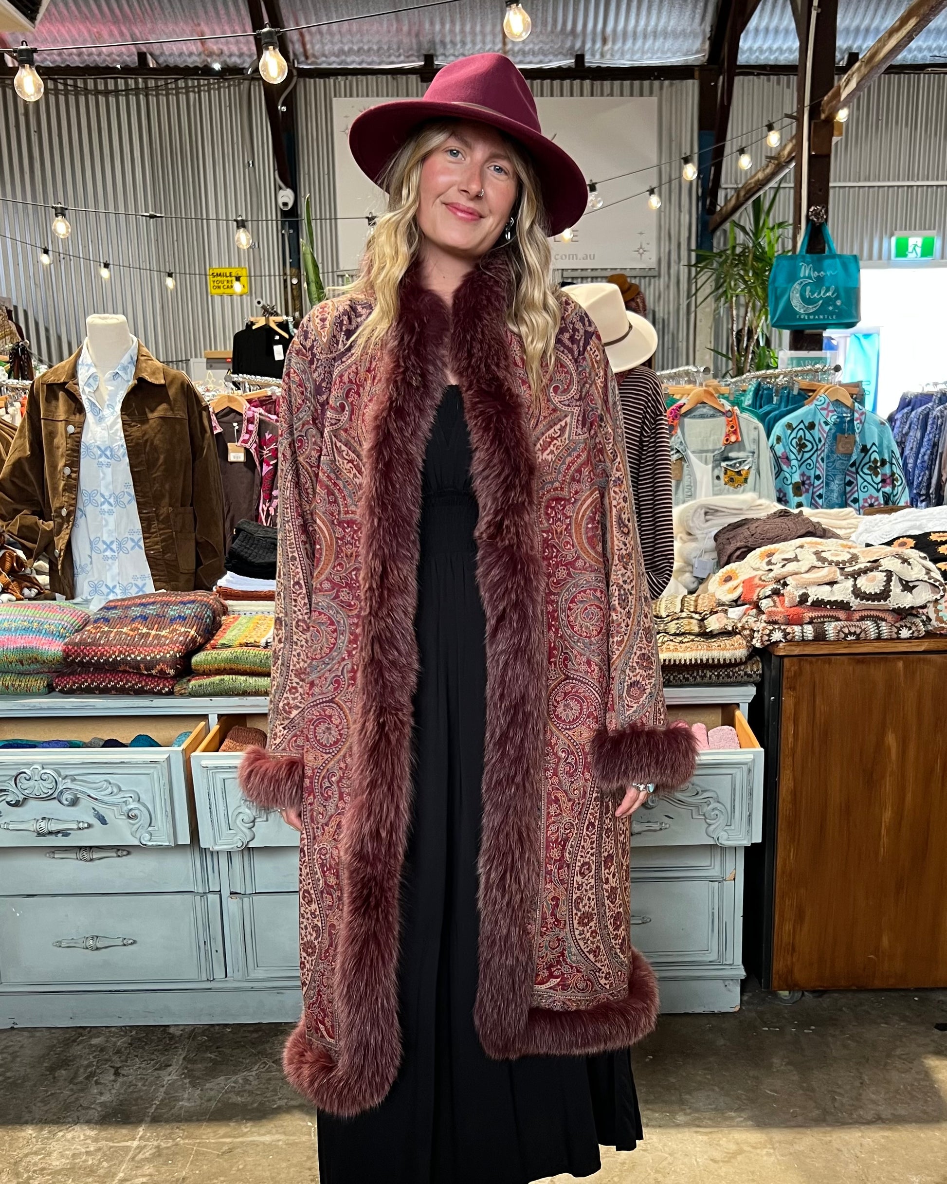 GOLDIE COAT BURGUNDY