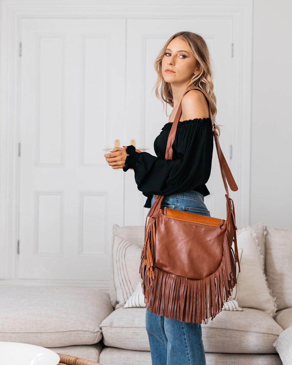 BUFFALO FRINGE & SADDLE BAG