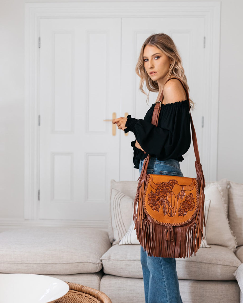 BUFFALO FRINGE & SADDLE BAG