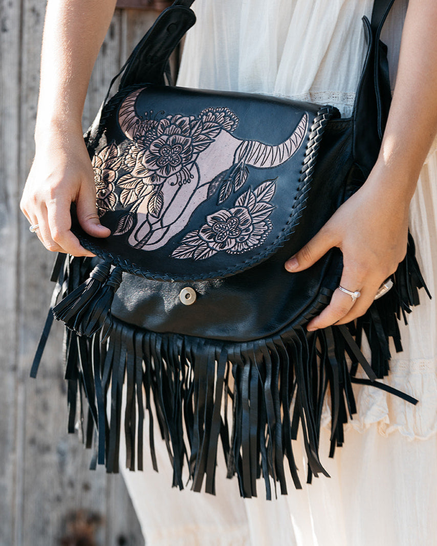 BUFFALO FRINGE & SADDLE BAG