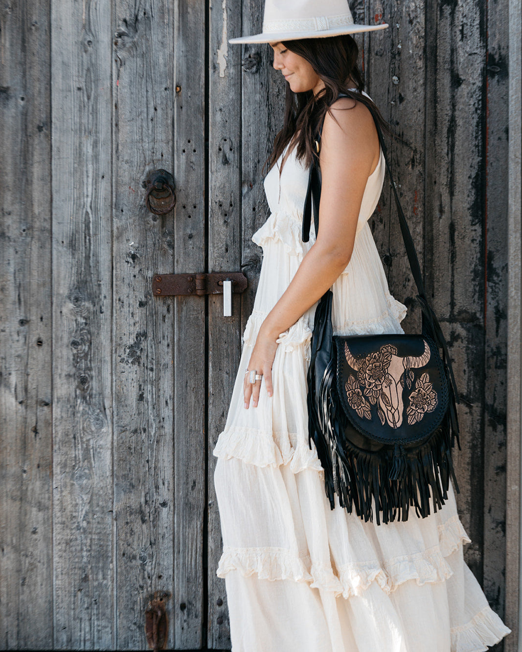 BUFFALO FRINGE & SADDLE BAG