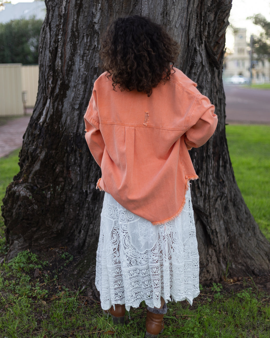 BETTY DENIM JACKET CORAL