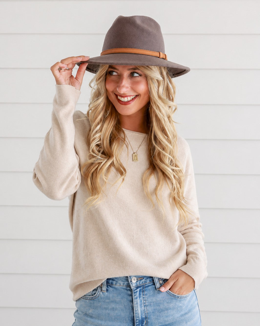 MIA HAT MUSHROOM