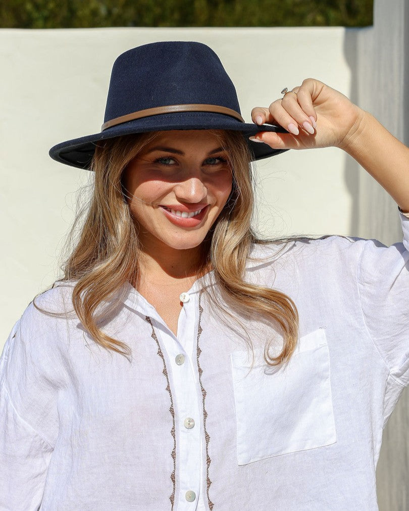 ISLA HAT MIDNIGHT BLUE