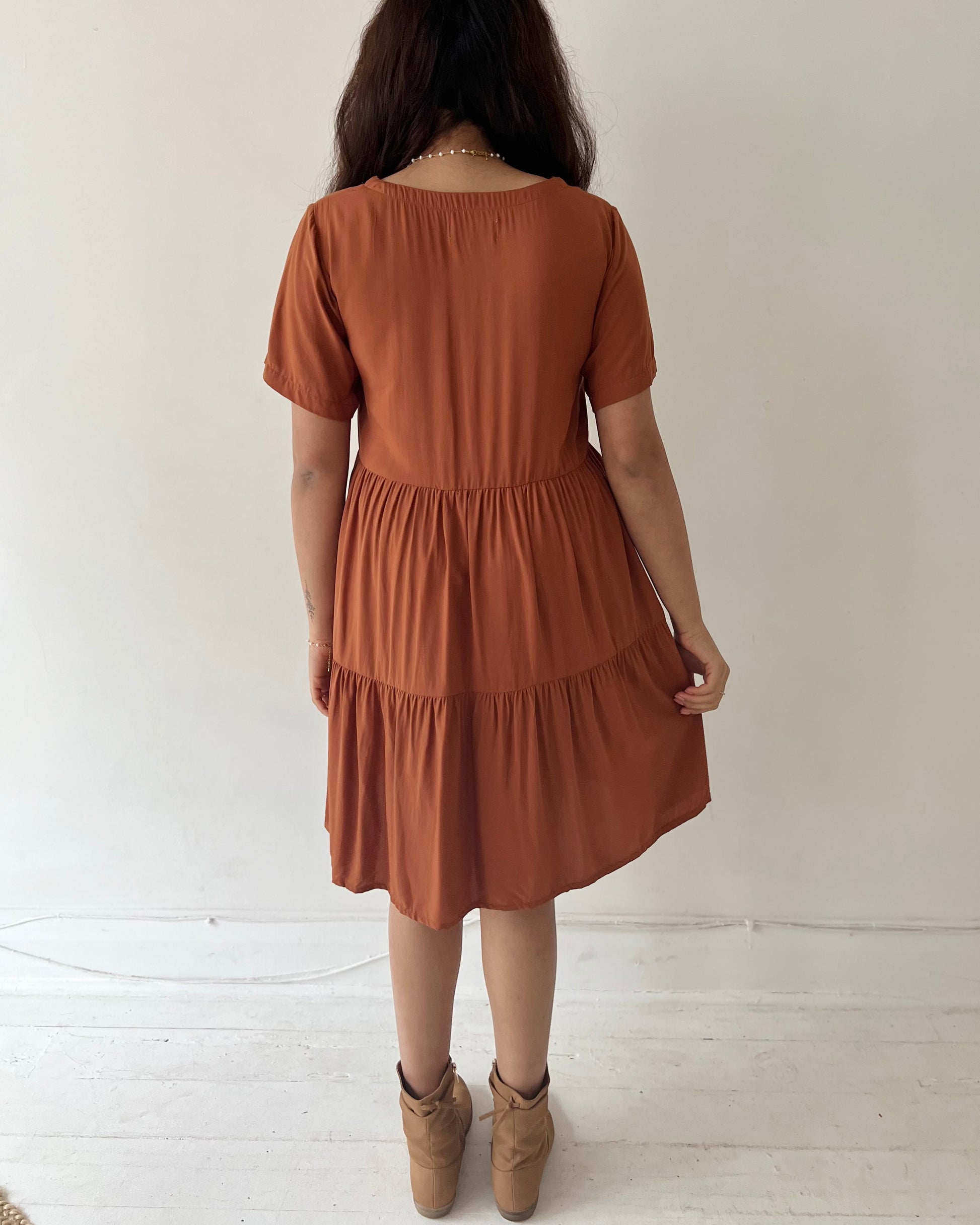 AMY MINI DRESS GINGERBREAD