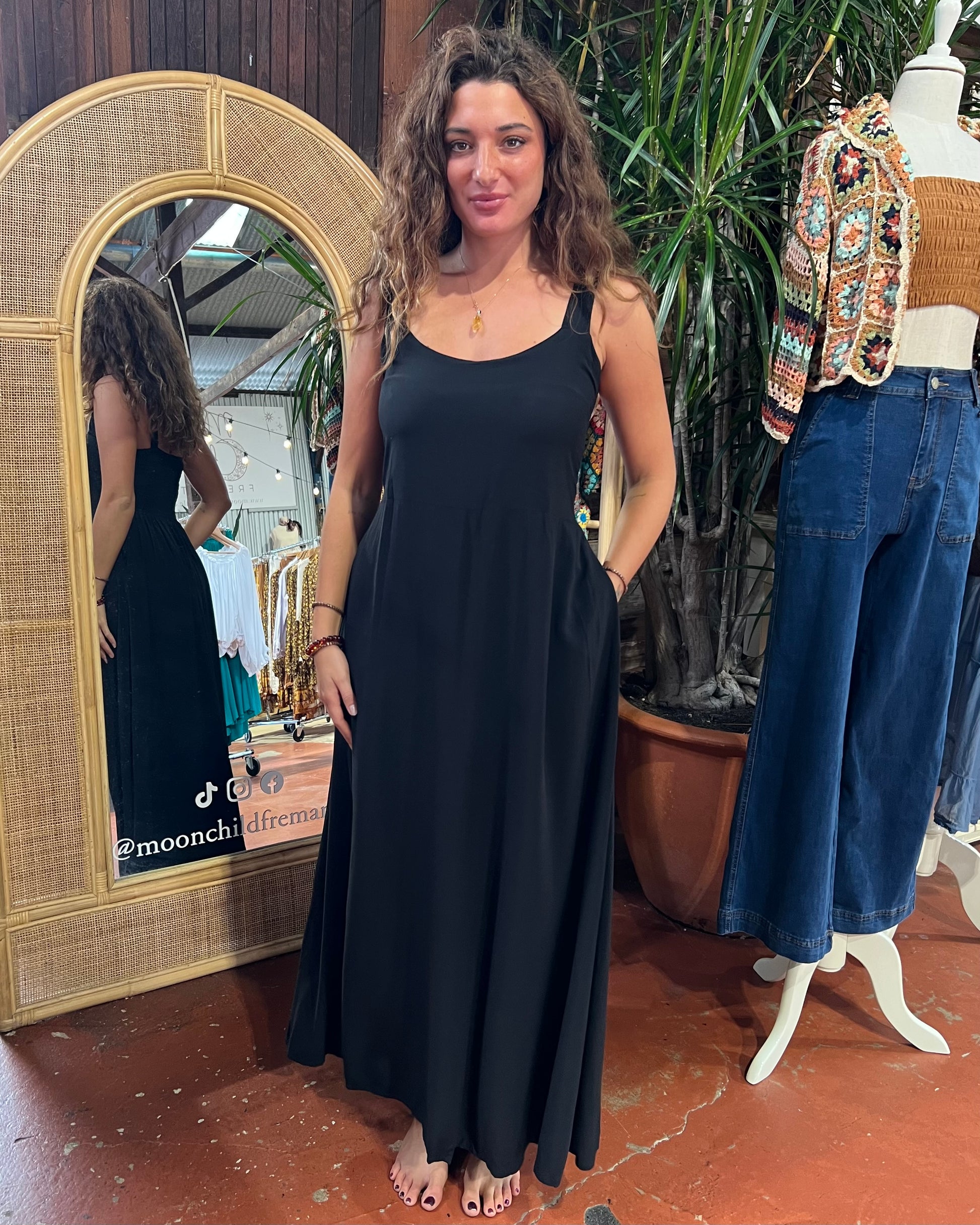 LUKA MAXI DRESS BLACK