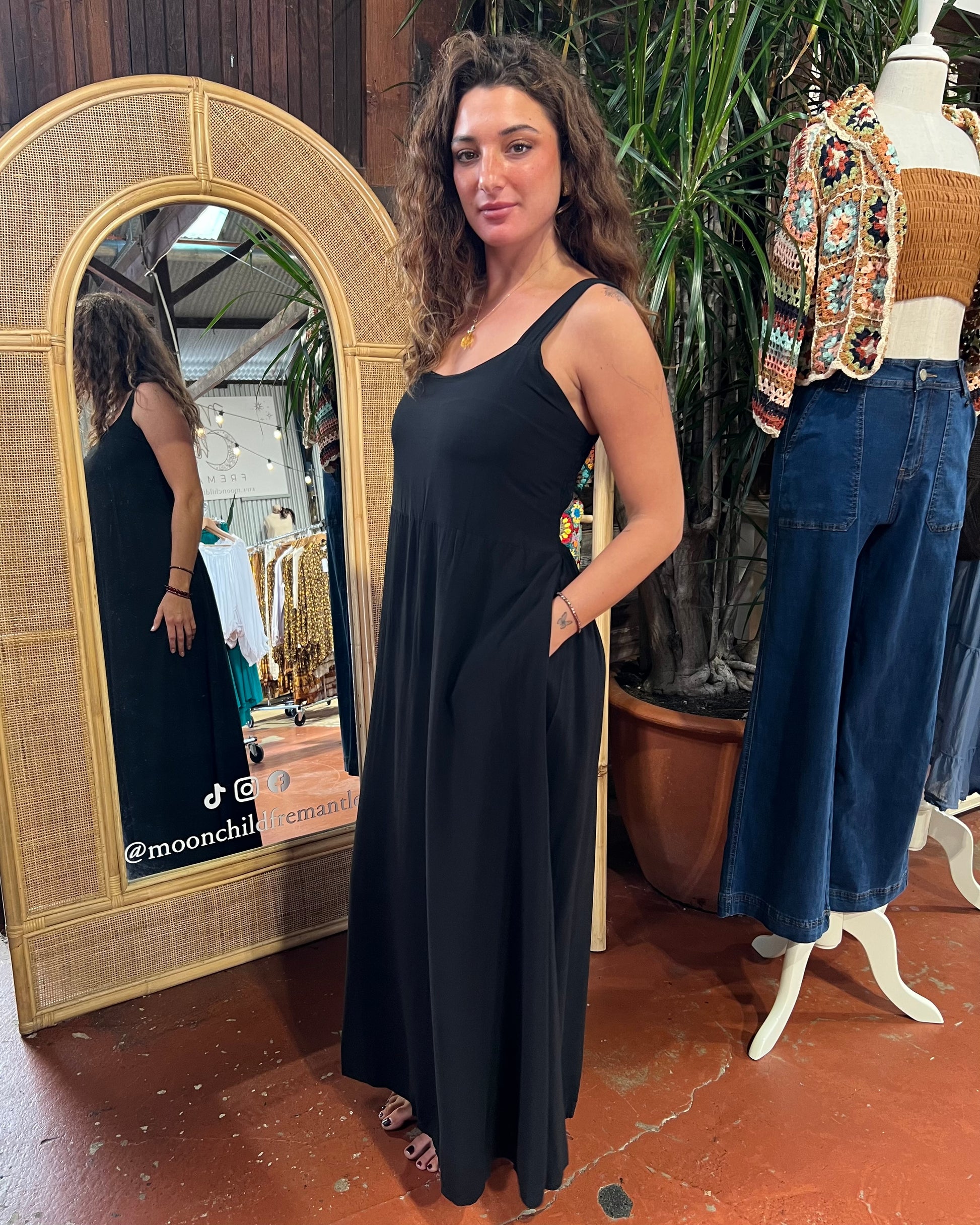 LUKA MAXI DRESS BLACK