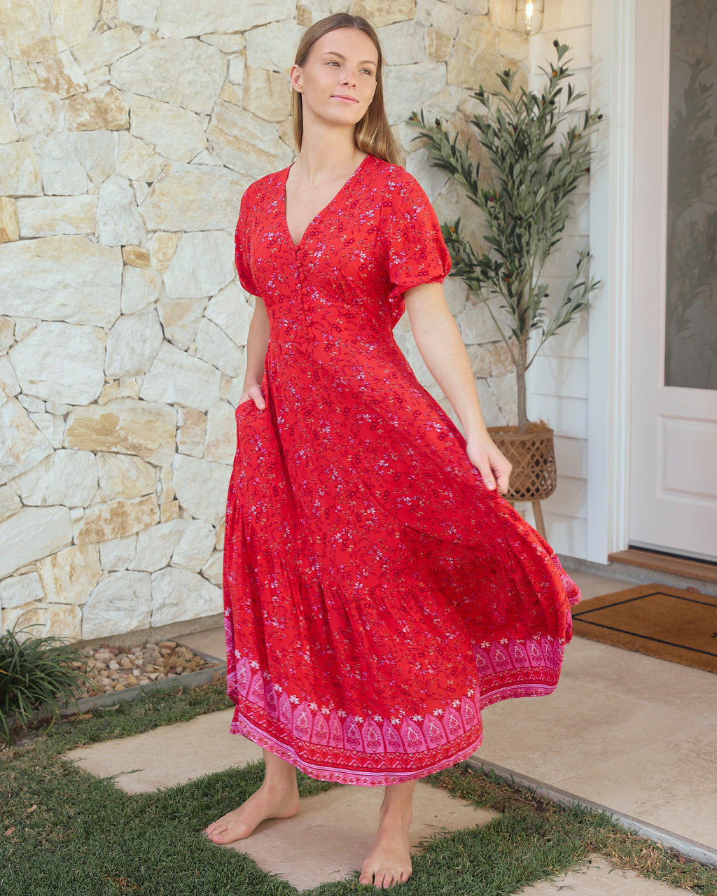 VERA MAXI DRESS SCARLET