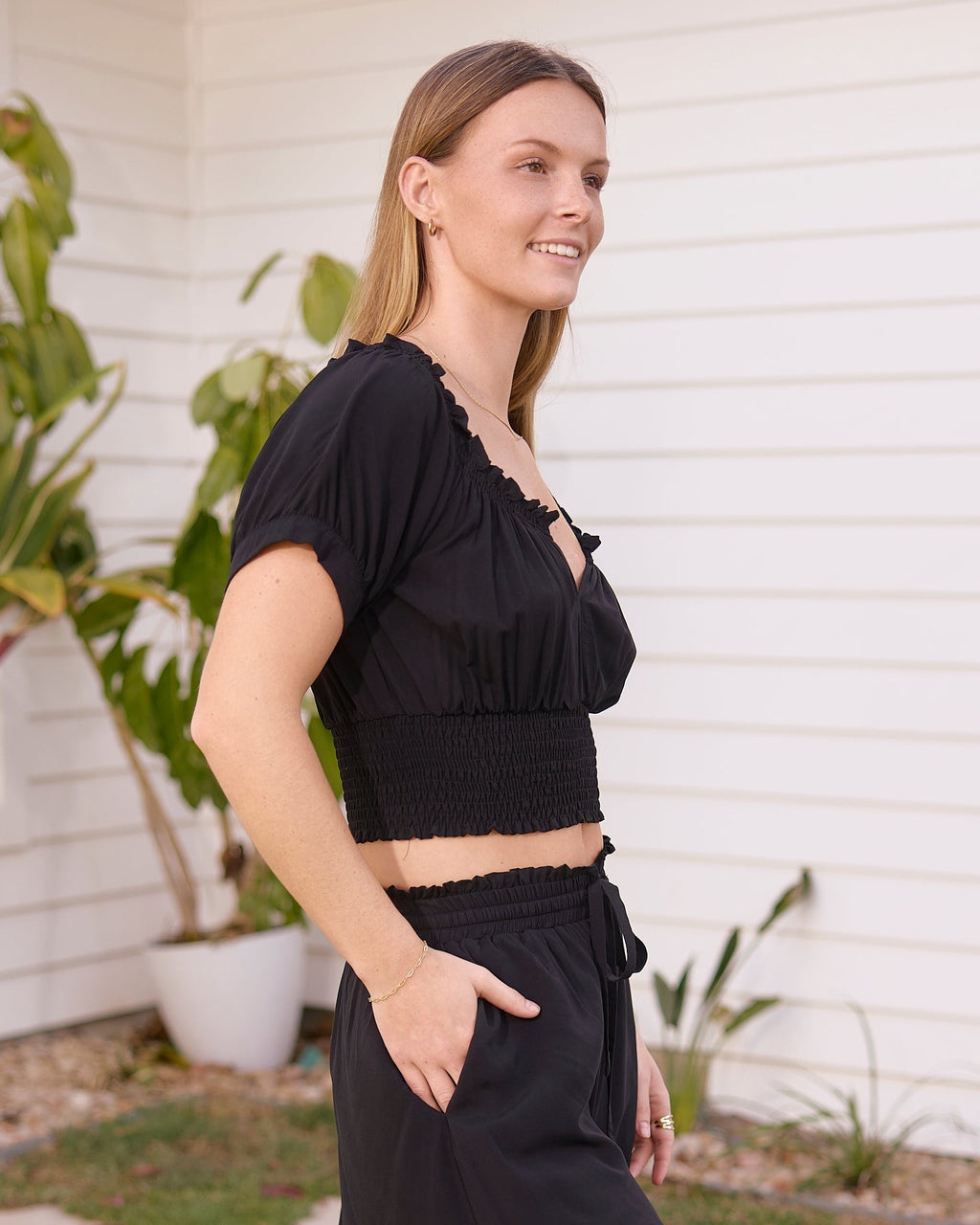 AVA TOP BLACK