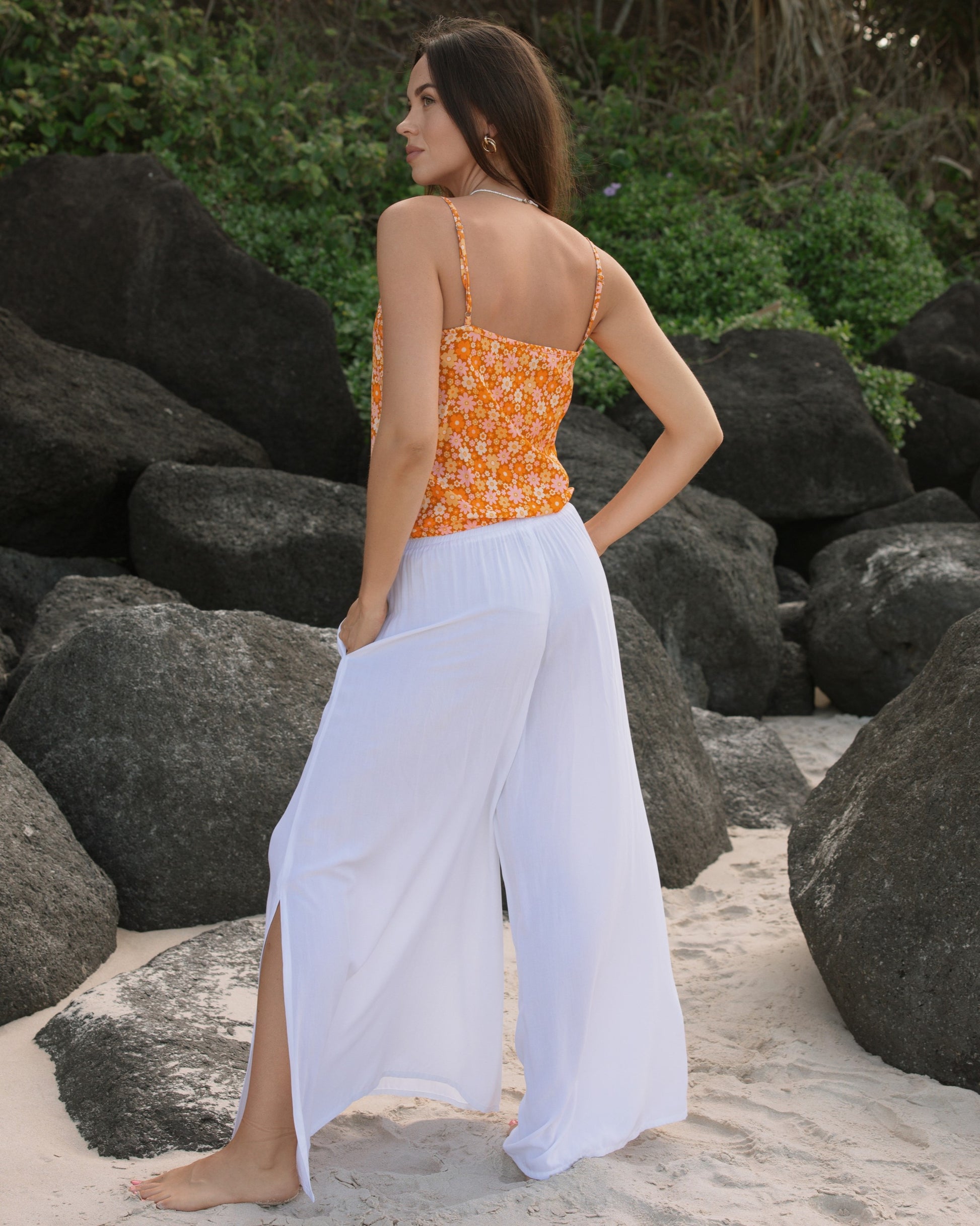SCARLET TOP MANGO TANGO