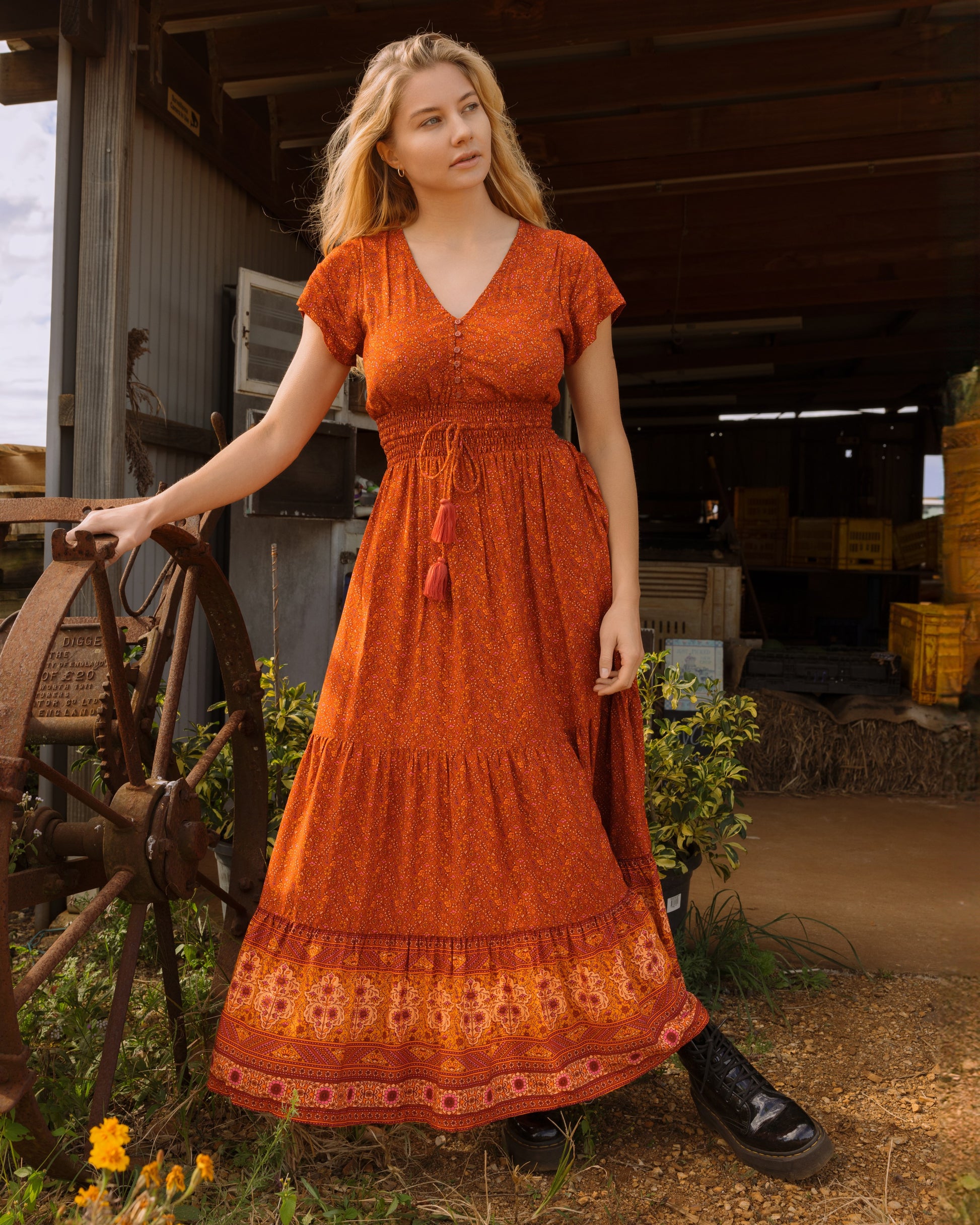 KIARA MAXI DRESS PUMPKIN SPICE