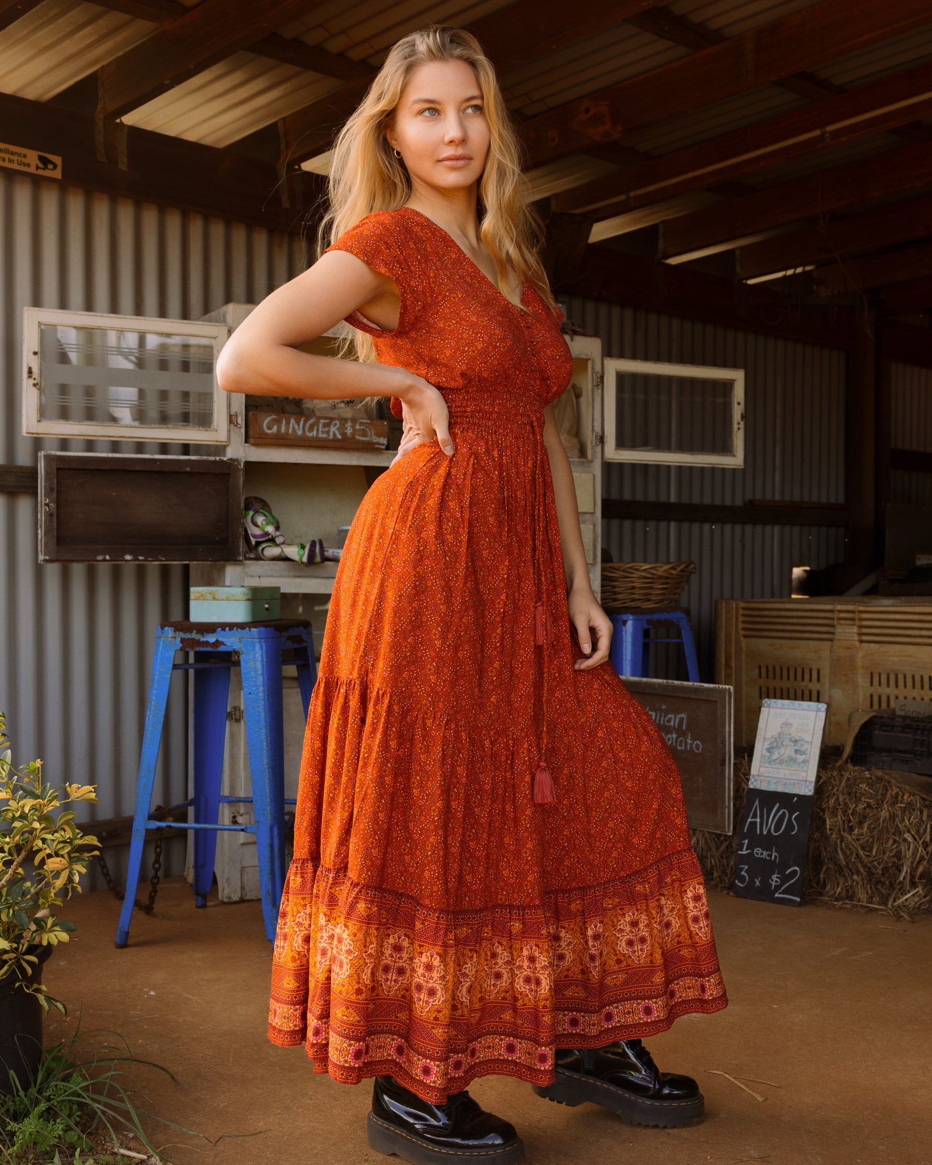 KIARA MAXI DRESS PUMPKIN SPICE