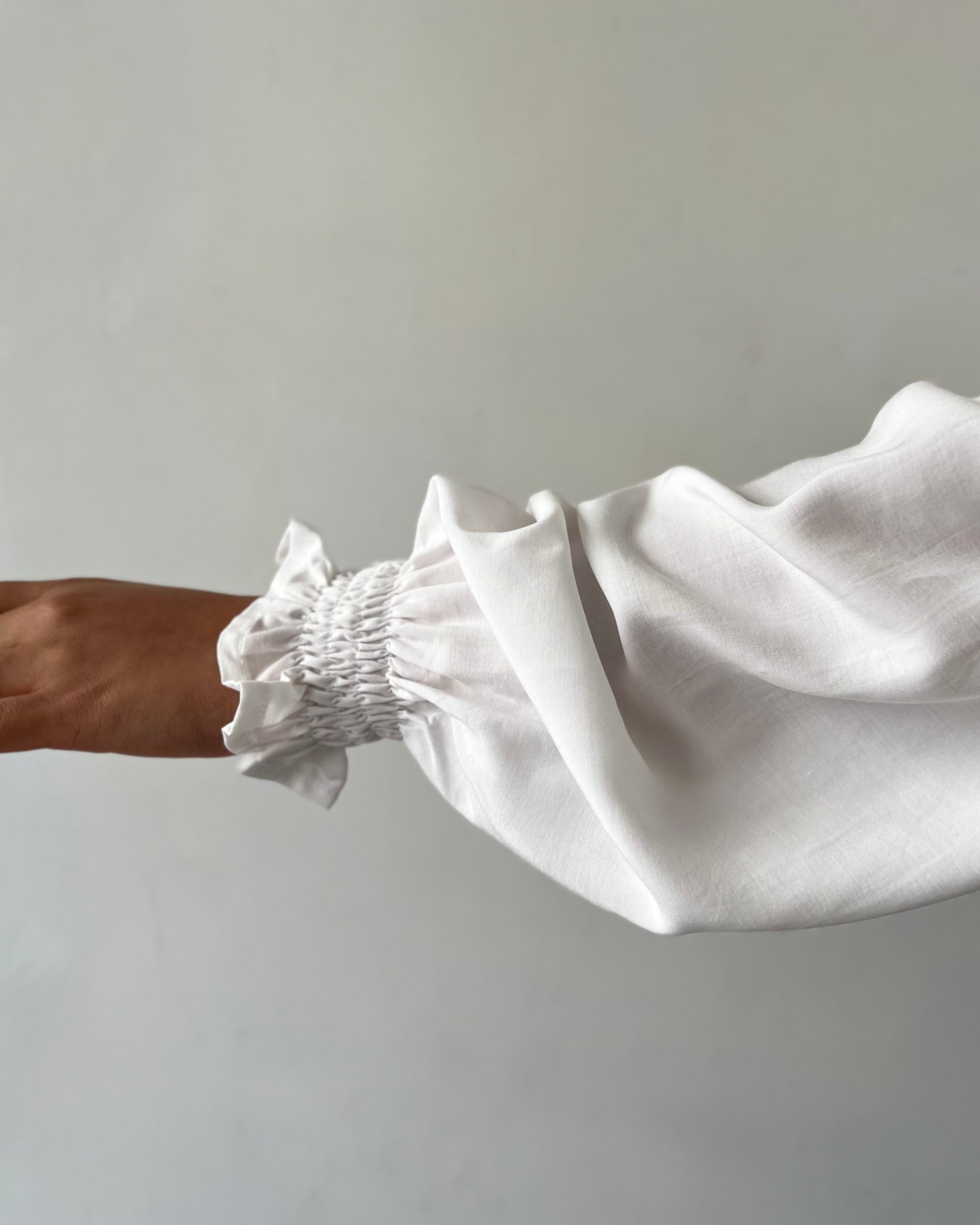 NYLA TOP WHITE