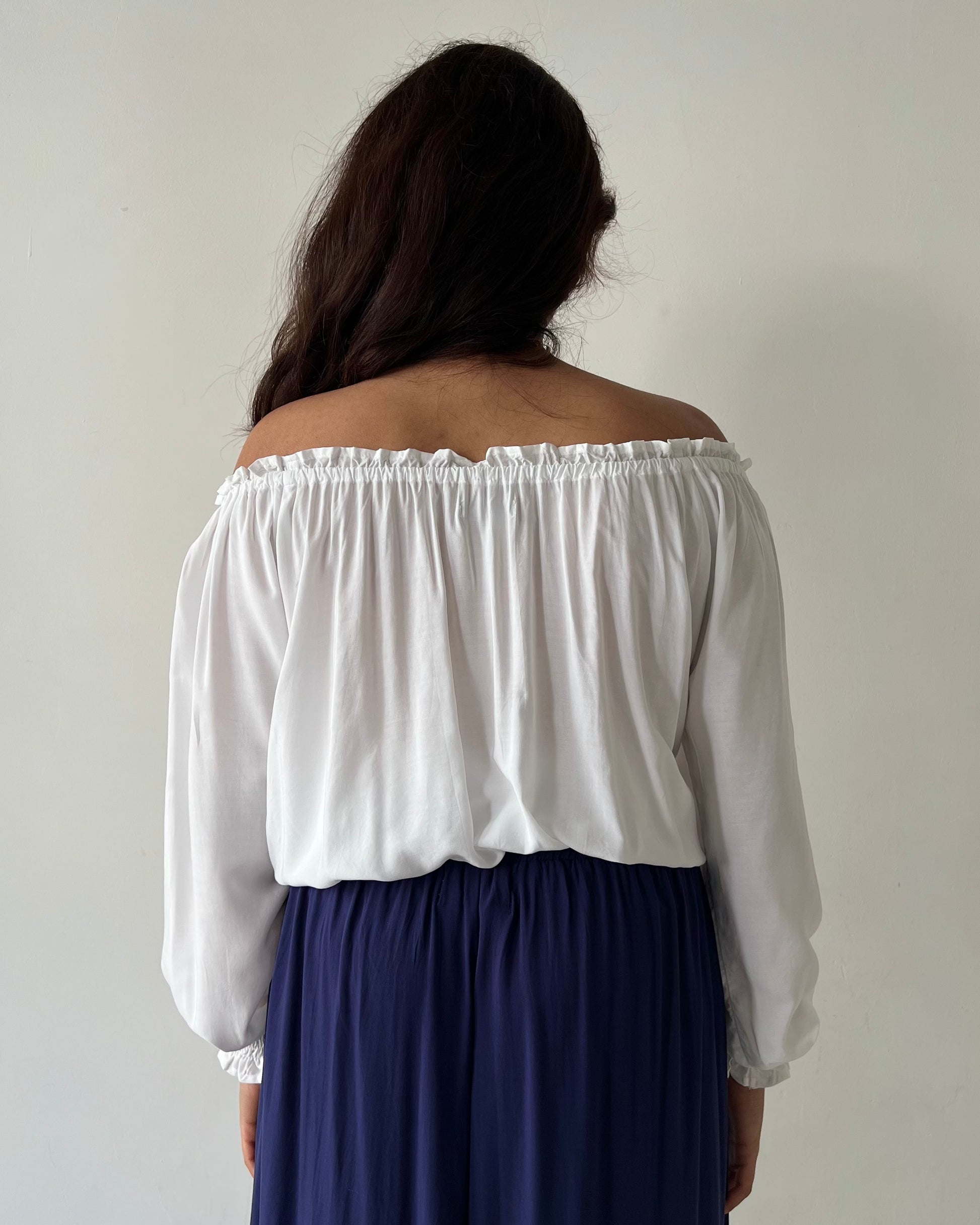 NYLA TOP WHITE