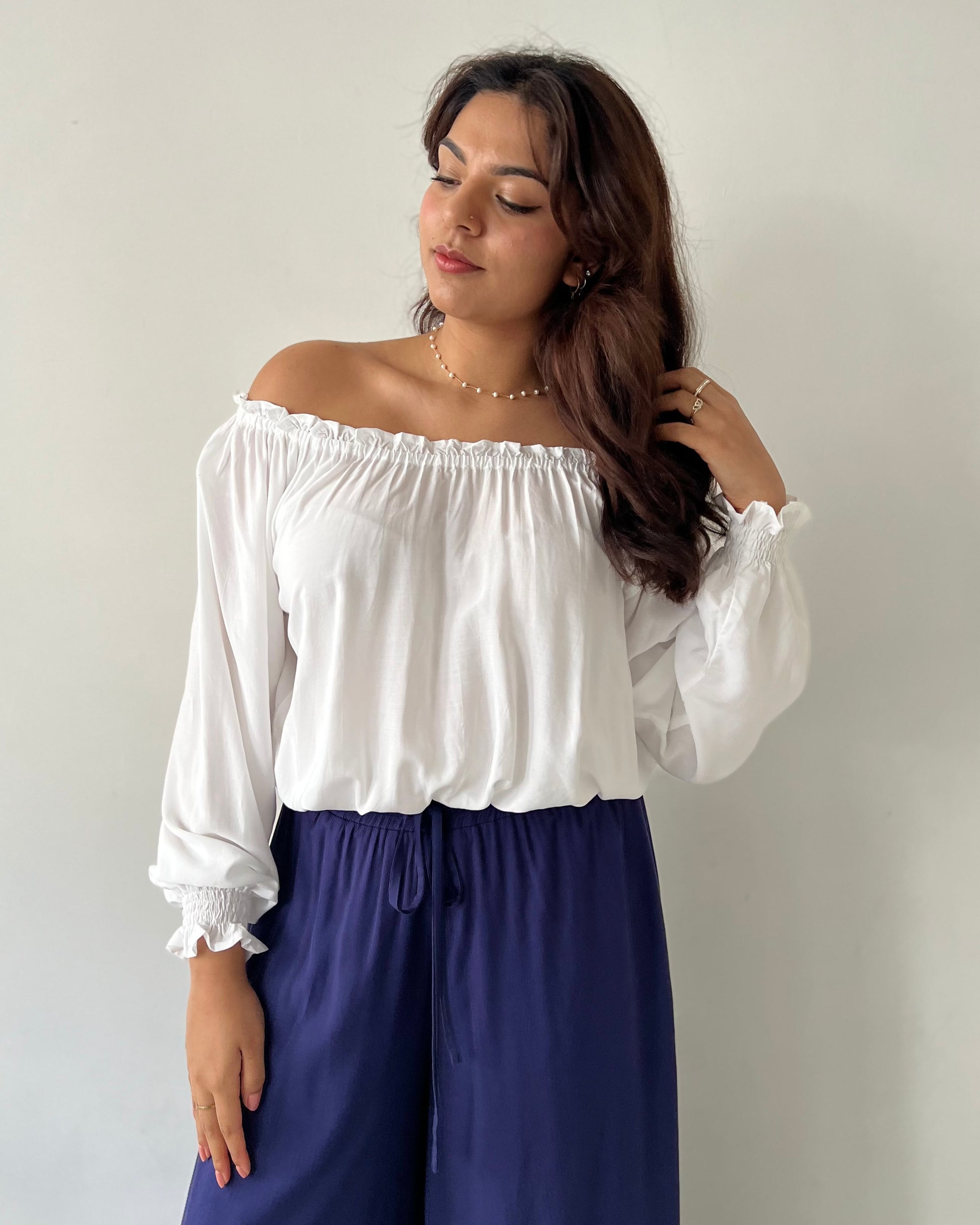 NYLA TOP WHITE