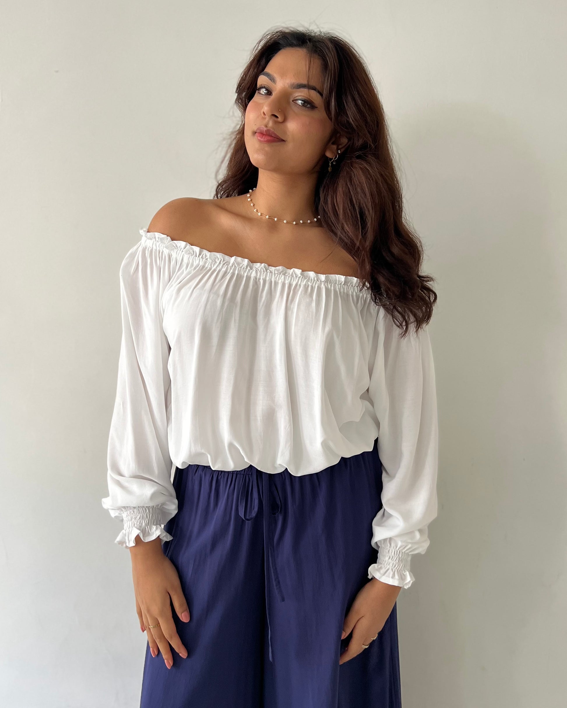 NYLA TOP WHITE