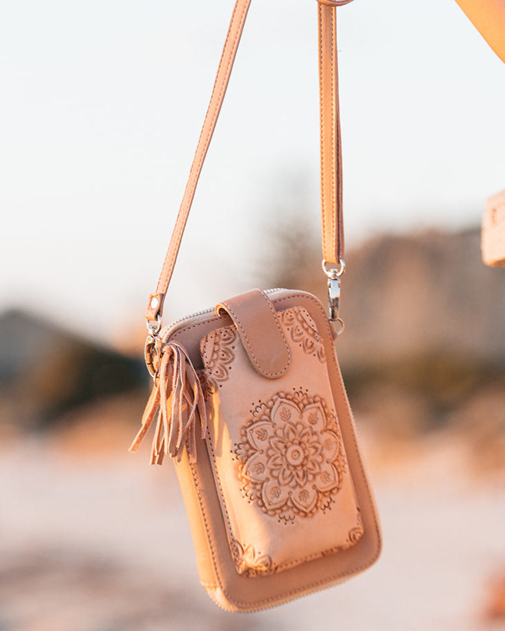 MANDALA PHONE WALLET BAG