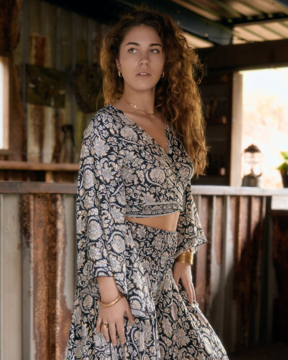 SELENE TOP WILD INK