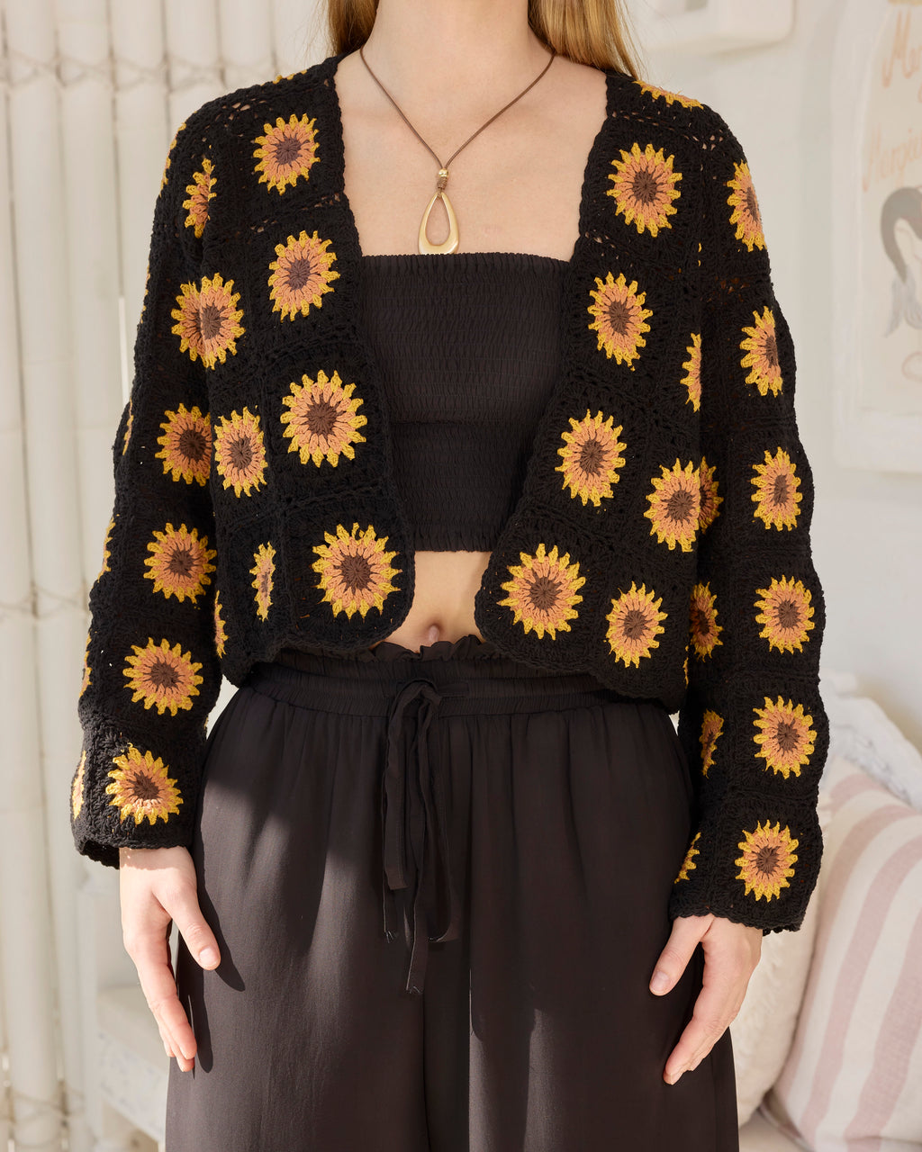 SUNFLOWER CARDIGAN BLACK