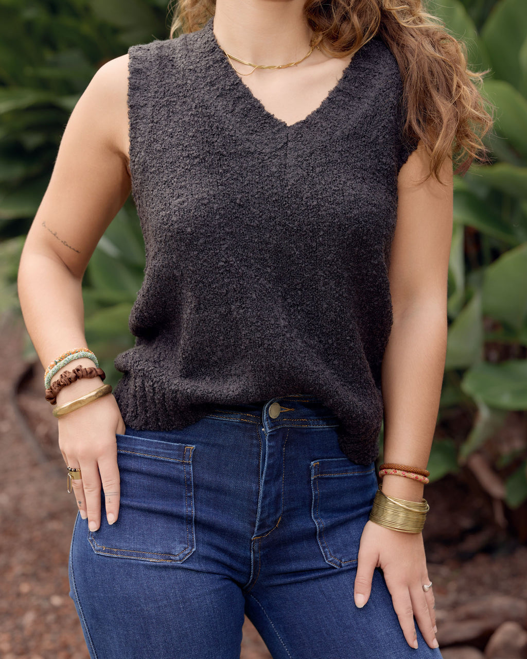 VITA VEST BLACK