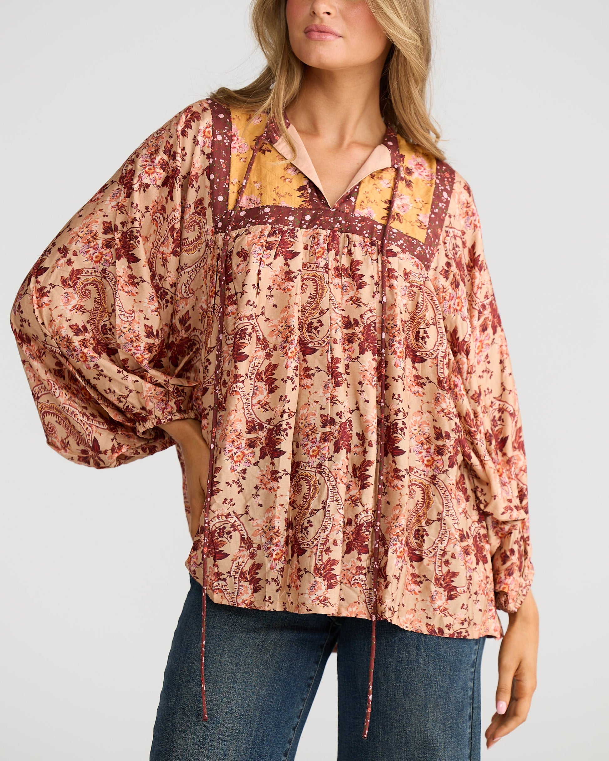 ISLA TOP BEIGE WILDFLOWER