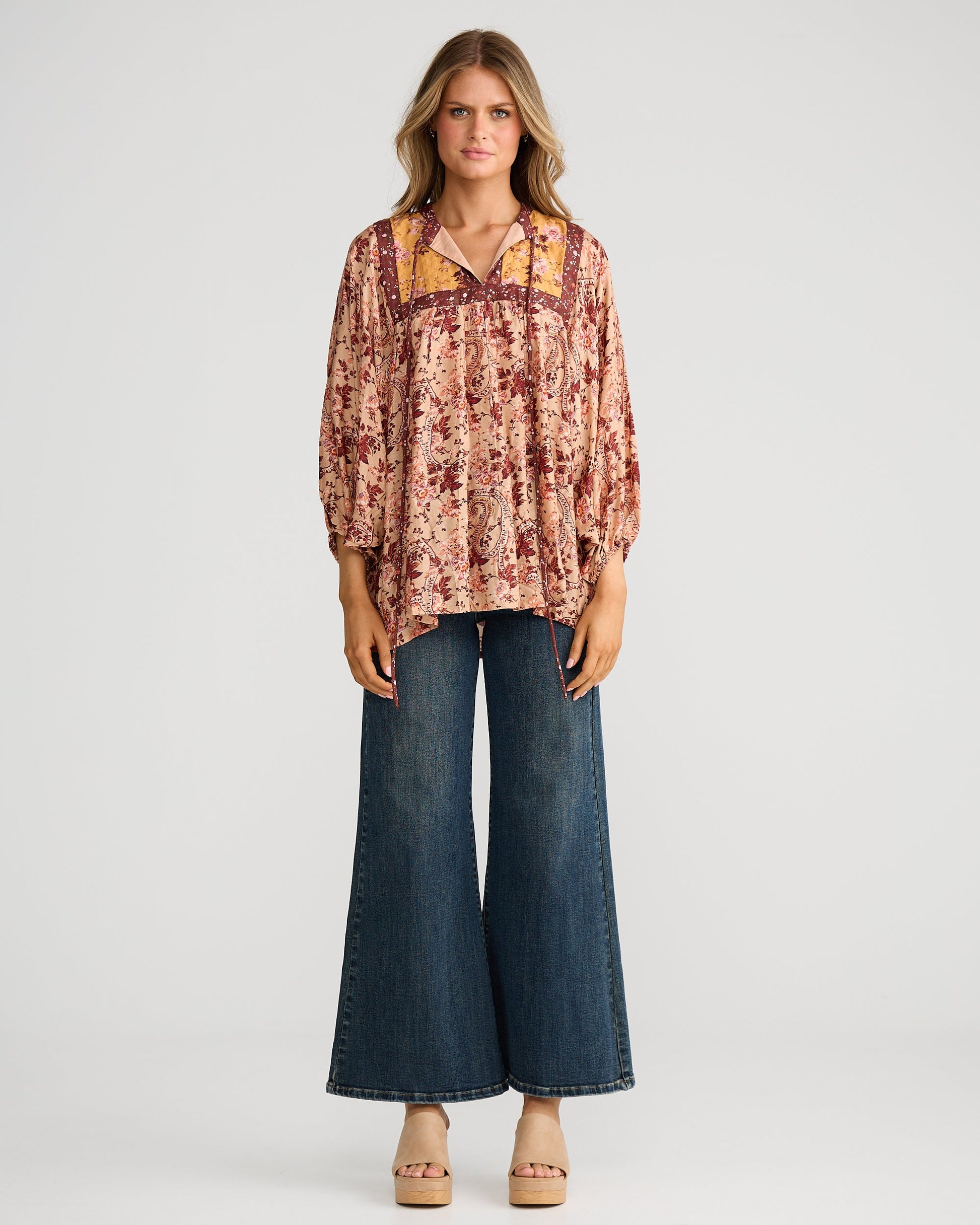 ISLA TOP BEIGE WILDFLOWER