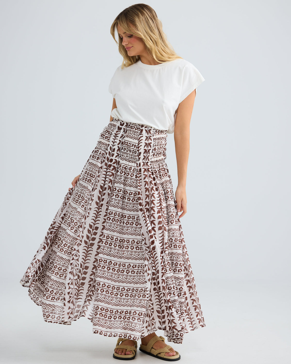 BALMORAL SKIRT CHOCOLATE PARO