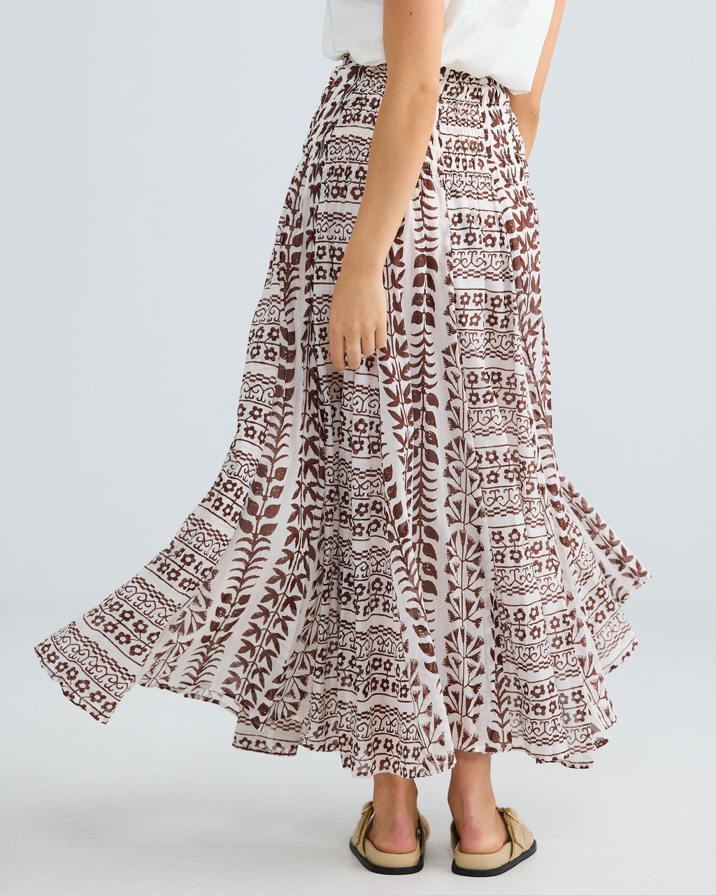 BALMORAL SKIRT CHOCOLATE PARO