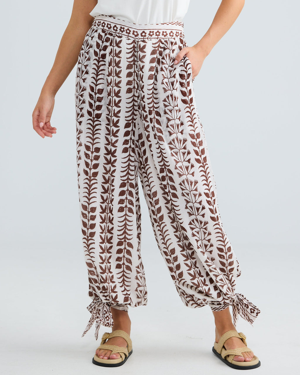 CLAIRO PANT CHOCOLATE PARO