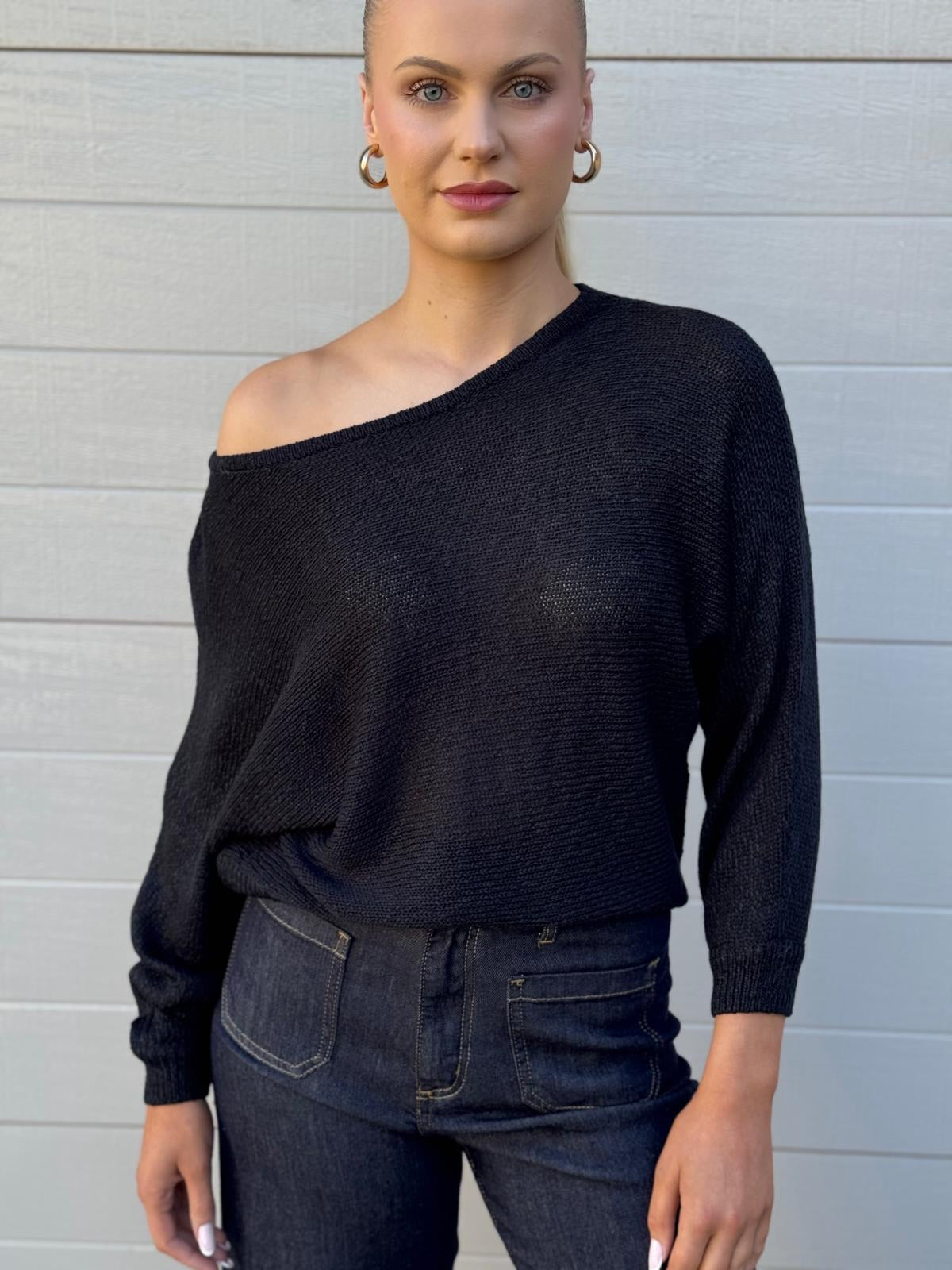 BOAT KNIT TOP BLACK