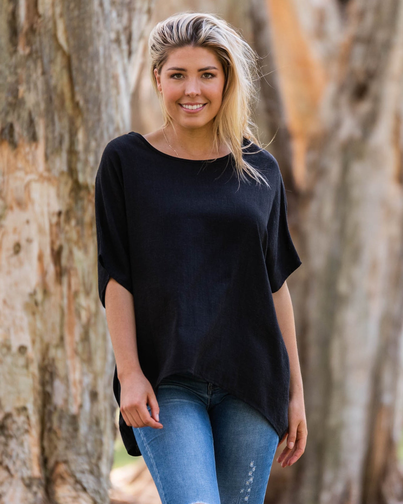 FAVEN DRAPE TOP BLACK