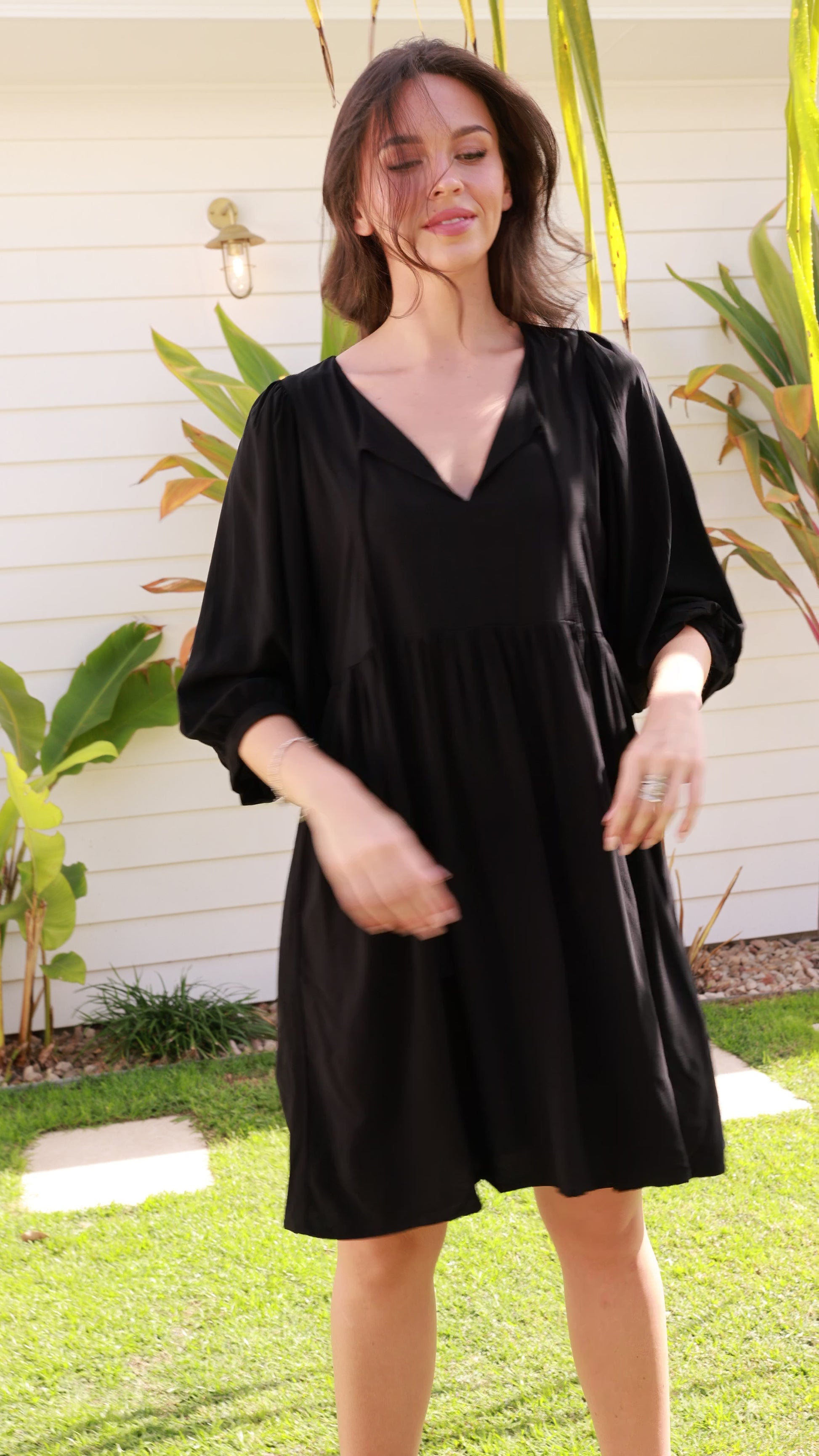 LACI MINI DRESS BLACK