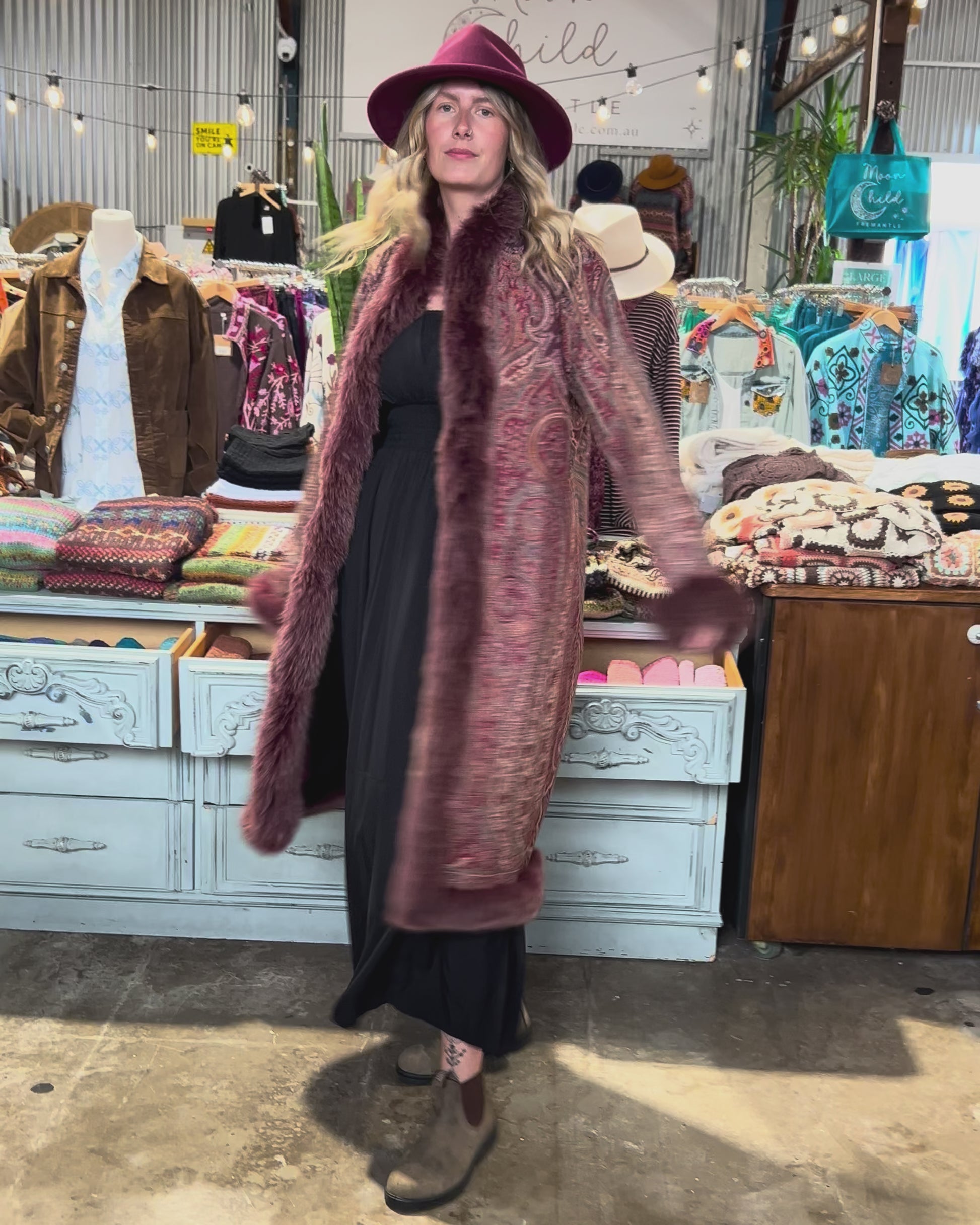 GOLDIE COAT BURGUNDY