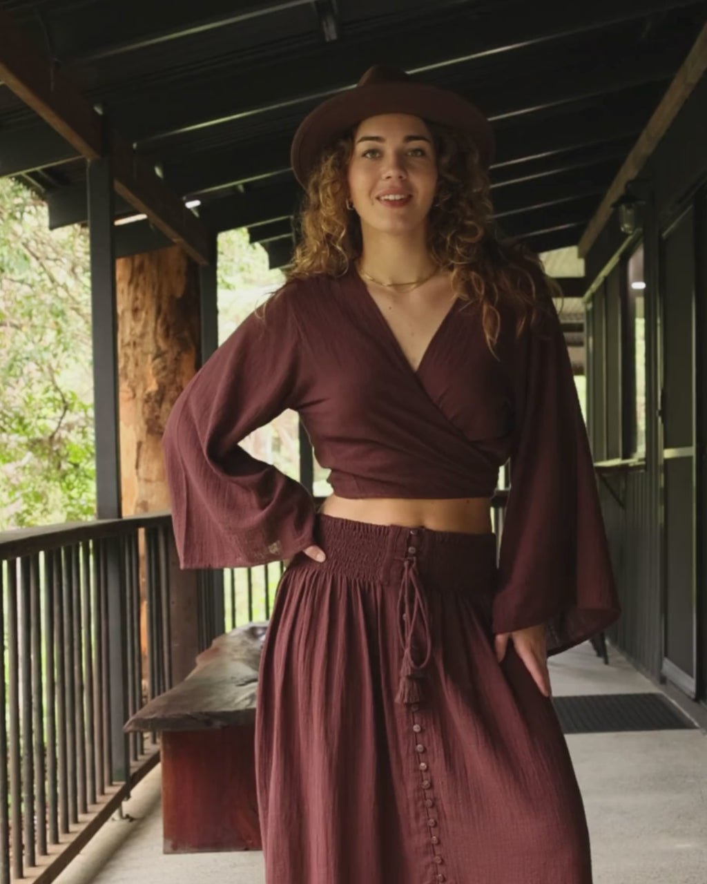 CLEO TOP COFFEE