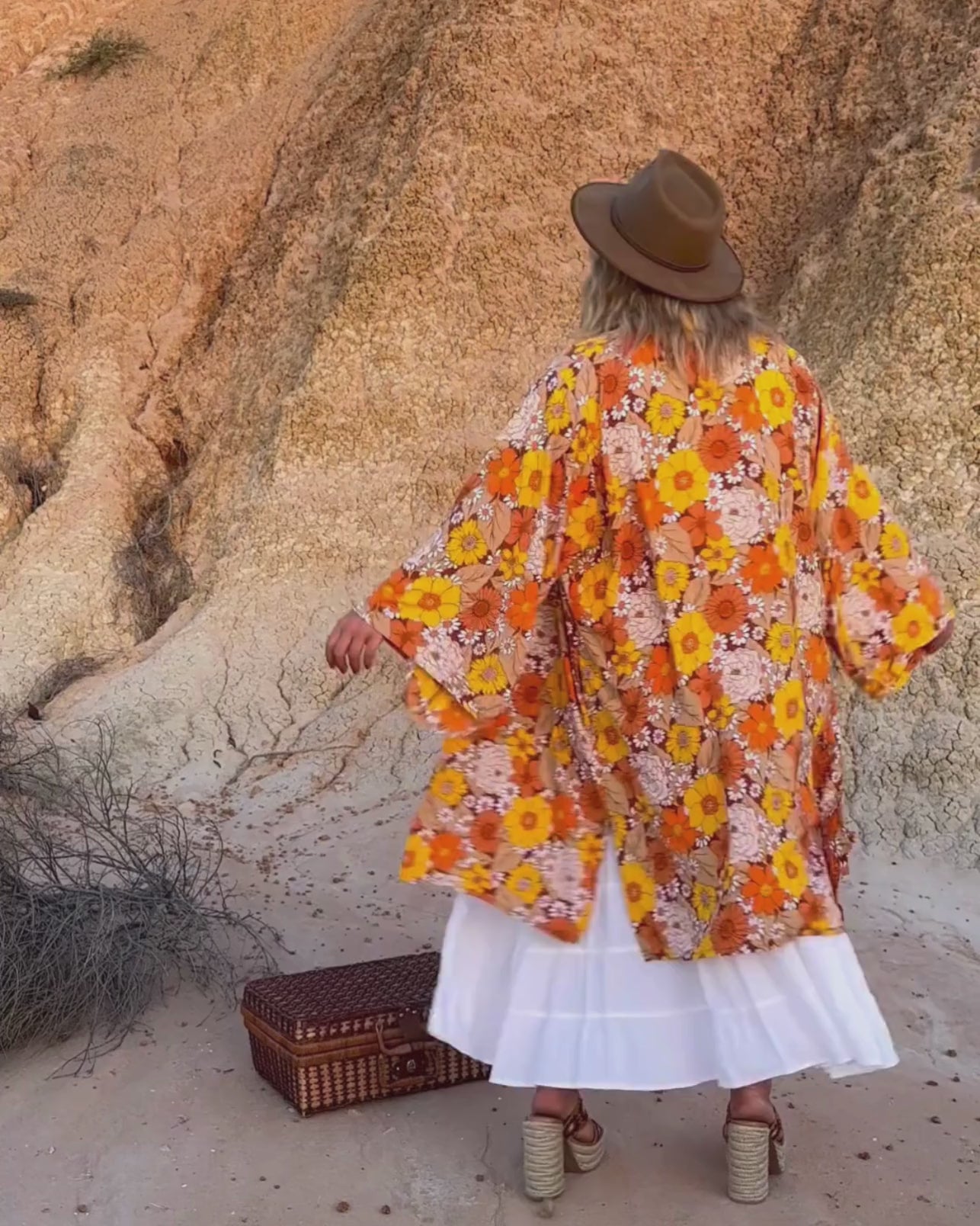 KELLY KIMONO MARIGOLD