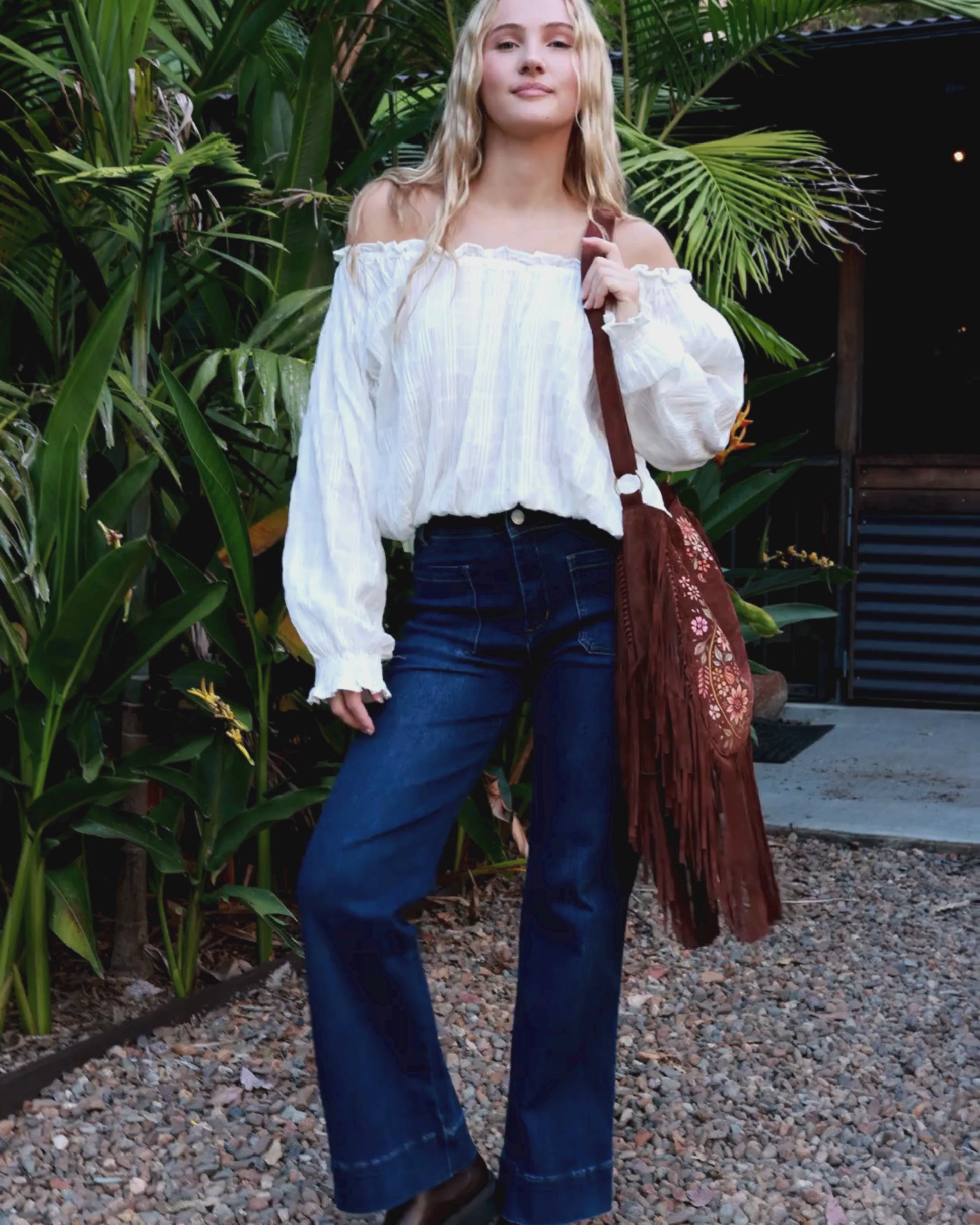 MOON FLOWER FRINGE BAG