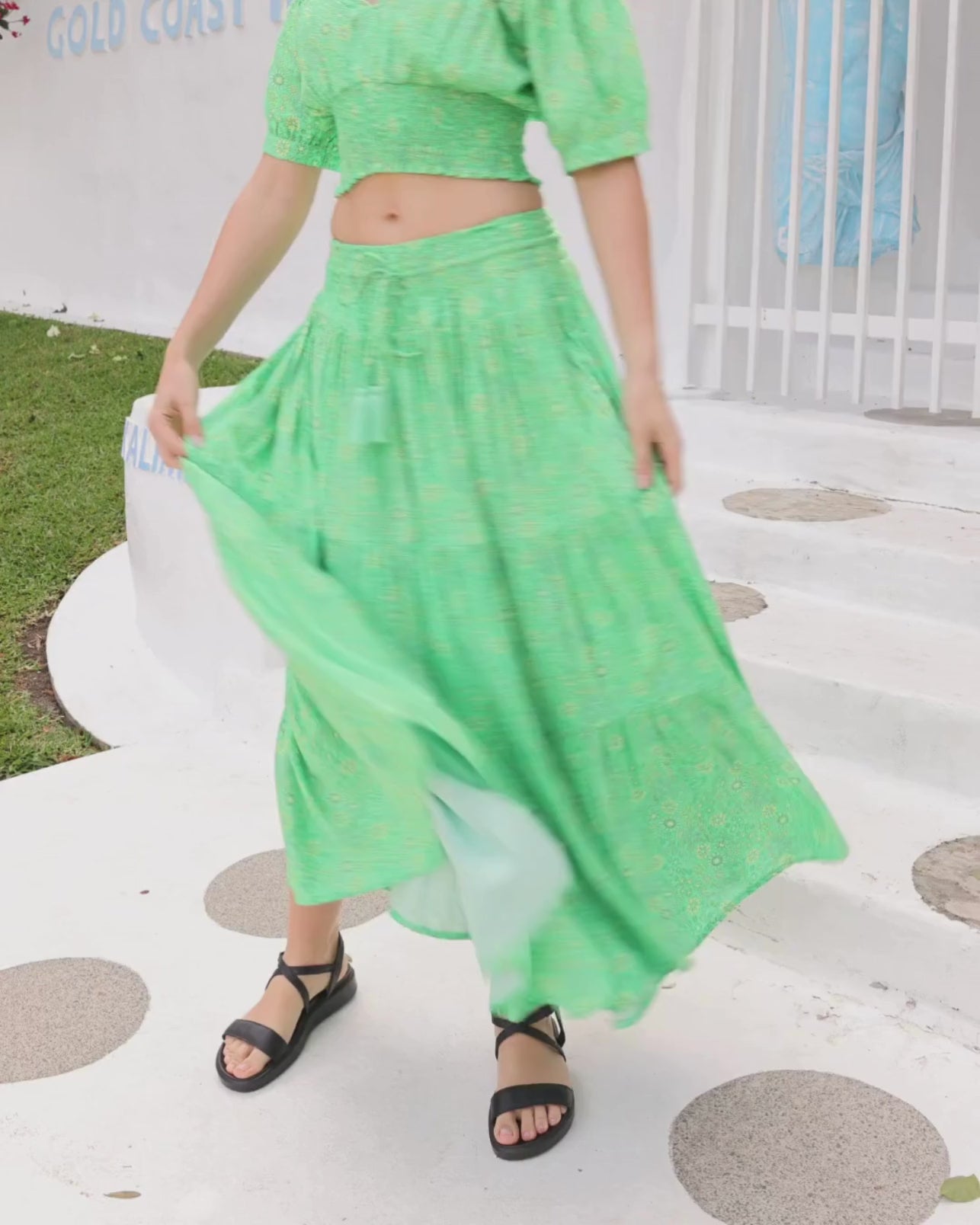 OAKLEY MAXI SKIRT EVERGREEN