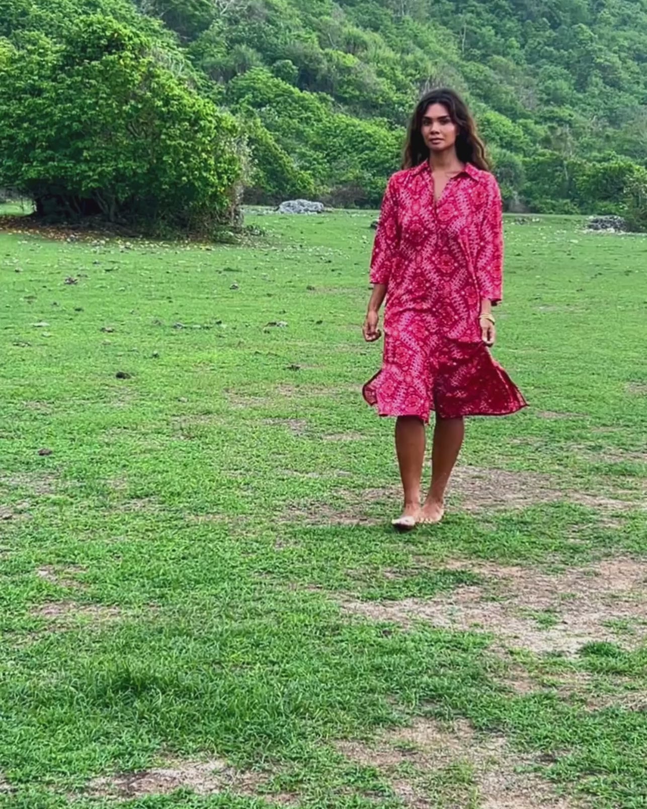 RETREAT MIDI DRESS CHERRY RIPE